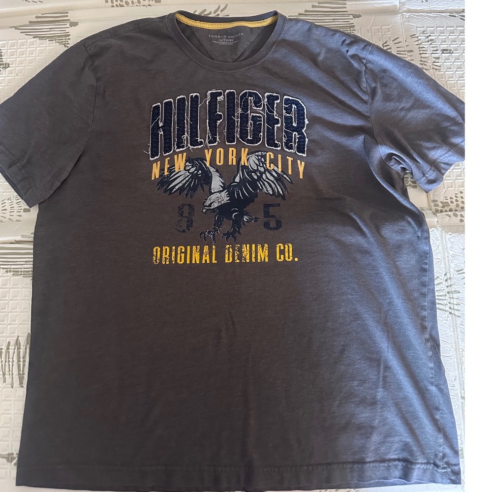 Tommy Hilfiger Mens XL Gray T-Shirt Eagle New York City Original Denim Co